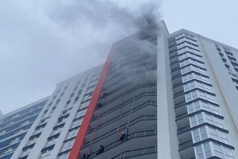 В столичной новостройке горели 11 этажей