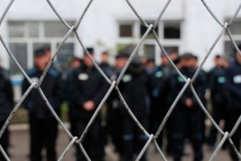В Днепропетровской области пьяный мужчина поджег дом: погиб ребенок